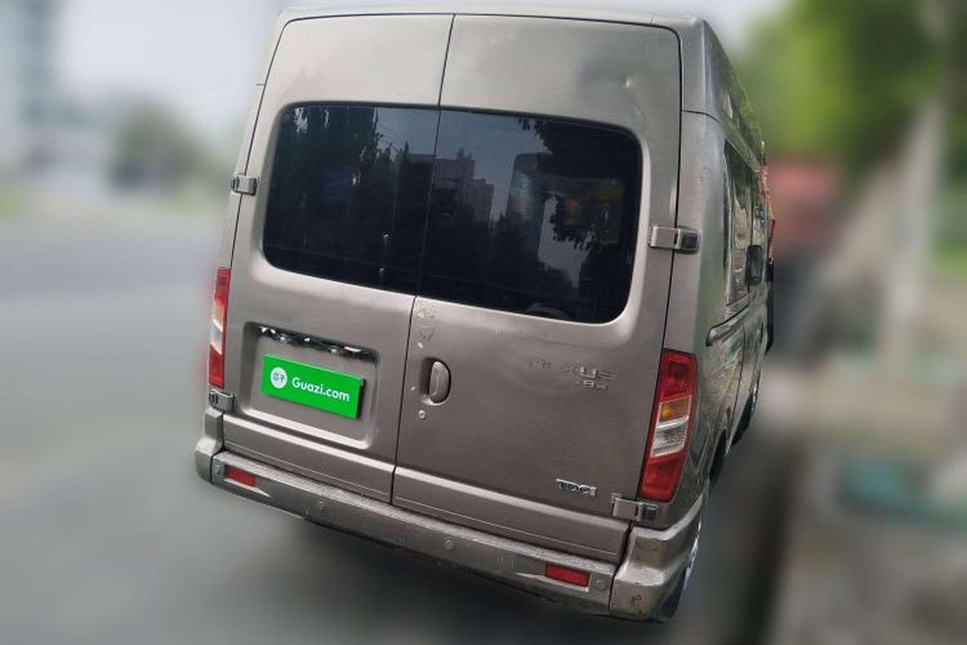 Used SAIC MAXUS Xintu V80 2011 2.5T Short Wheelbase Mid-Roof Yunjie Edition Rear Right 45 Deg