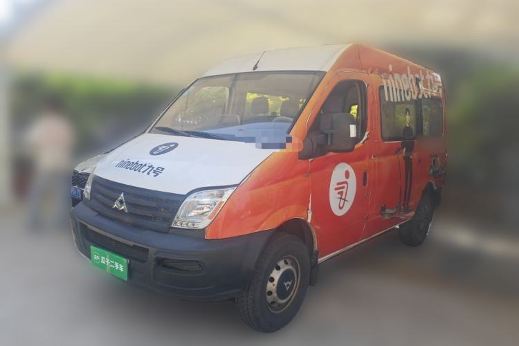 Used SAIC MAXUS Xintu V80 2012 2.5T Mid-Roof Value-Added Logistics Version D Guazi used car, China used car export, Used car for sale, Used  cars, Cheapest cars for sale