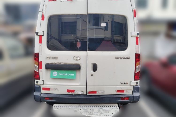 Used SAIC MAXUS Xintu V80 2012 2.5T Mid-Roof Value-Added Logistics Version D Rear