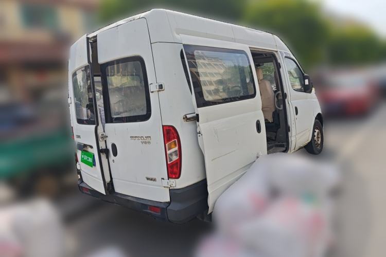 Used SAIC MAXUS Xintu V80 2012 2.5T Mid-Roof Value-Added Logistics Version A Rear Right 45 Deg
