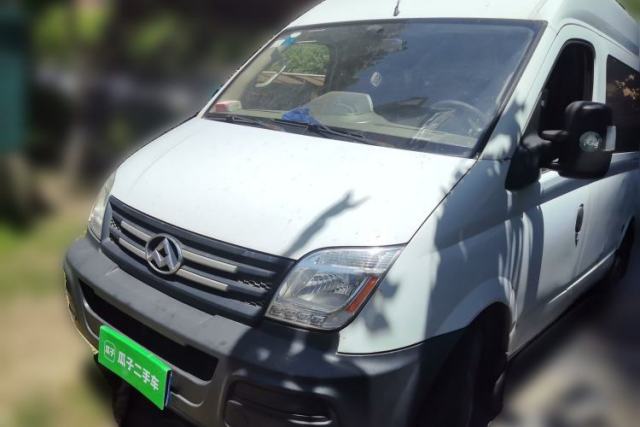 Used SAIC MAXUS Xintu V80 2012 2.5T Mid-Roof Value-Added Logistics Version E