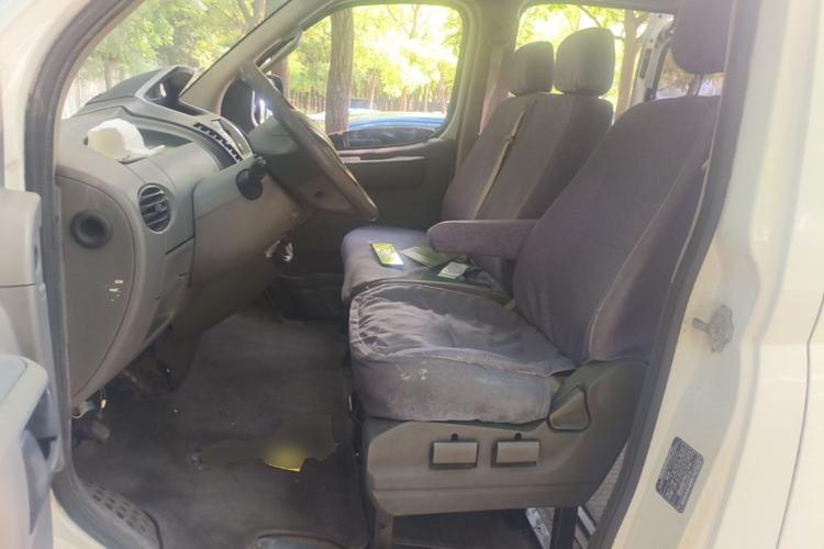 Used SAIC MAXUS Xintu V80  Left Front Seat