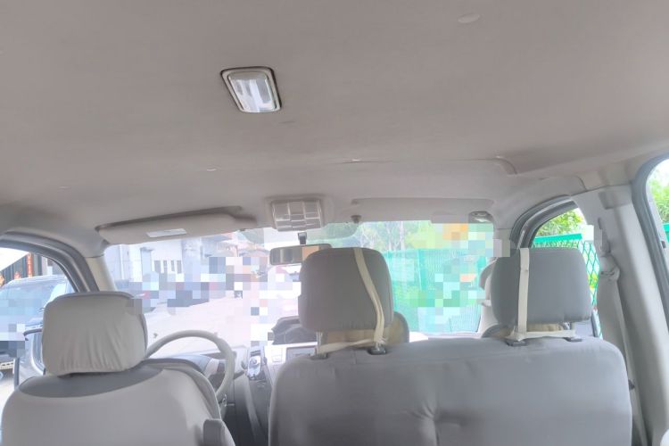 Used SAIC MAXUS Xintu V80 2014 2.5T Aoyuntong Short Wheelbase Low Roof Headliner