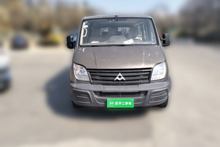Used SAIC MAXUS Xintu V80 2014 2.5T Aoyuntong Short Wheelbase Low Roof Front
