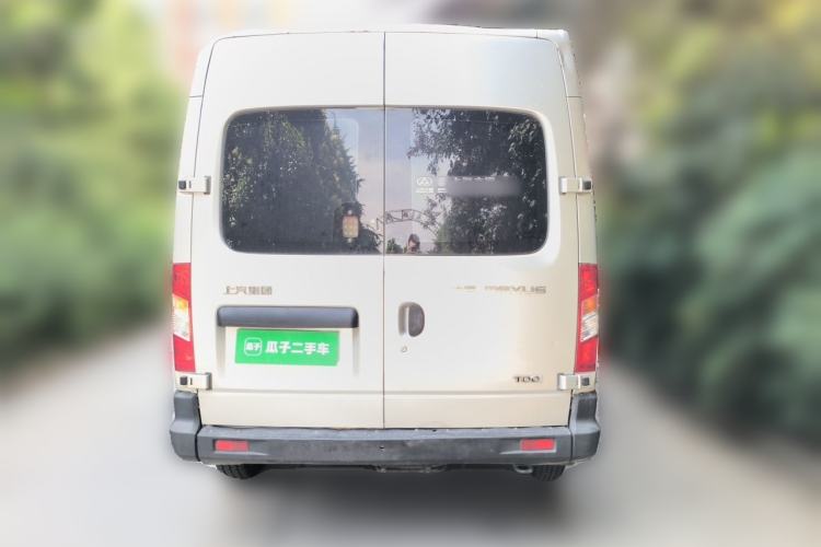 Used SAIC MAXUS Xintu V80 2014 2.5T Aotuntong Long Wheelbase Mid-Roof Model Rear