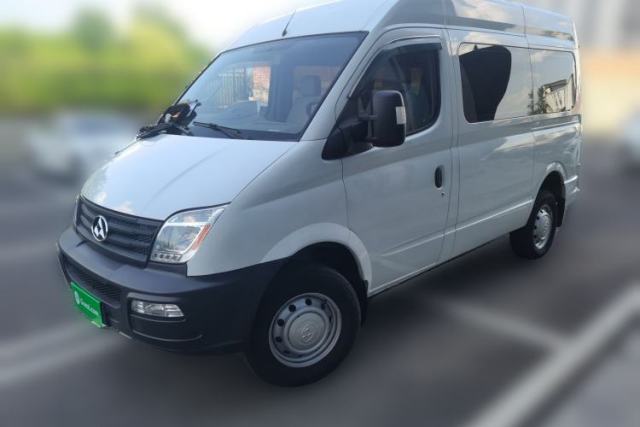 Used SAIC MAXUS Xintu V80 2014 2.5T Aotuntong Short Wheelbase Mid-Roof Model