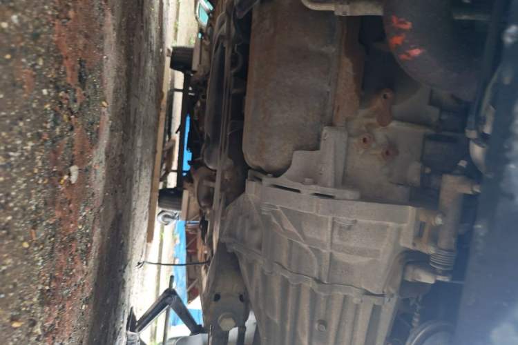 Used SAIC MAXUS Xintu V80  Chassis Front