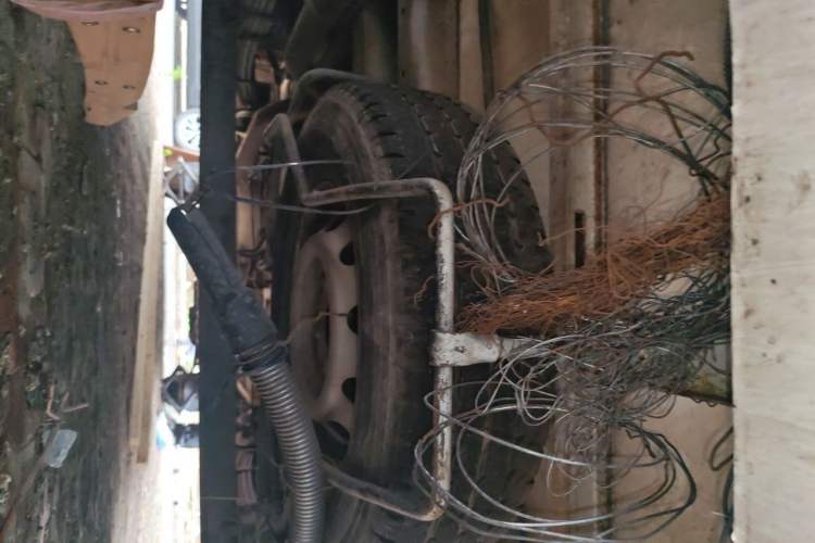 Used SAIC MAXUS Xintu V80  Chassis Rear