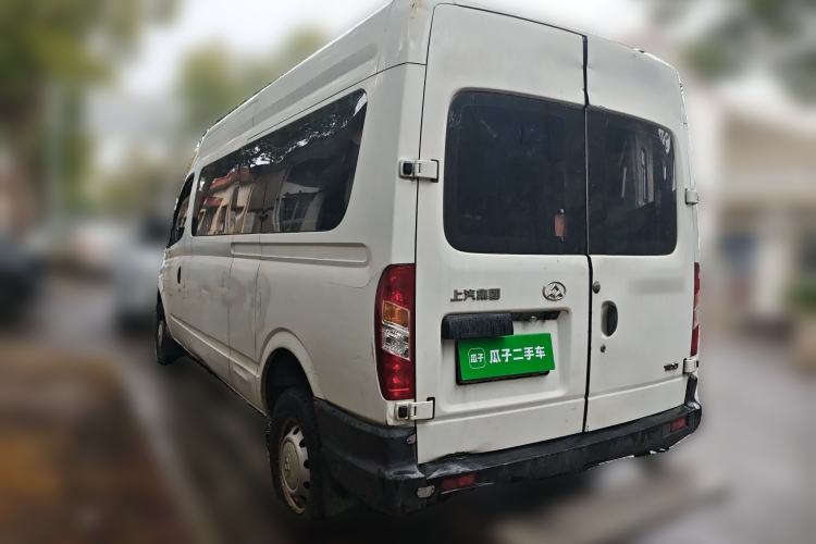 Used SAIC MAXUS Xintu V80 2014 2.5T Aotuntong Long Wheelbase Mid-Roof Model Exterior 2