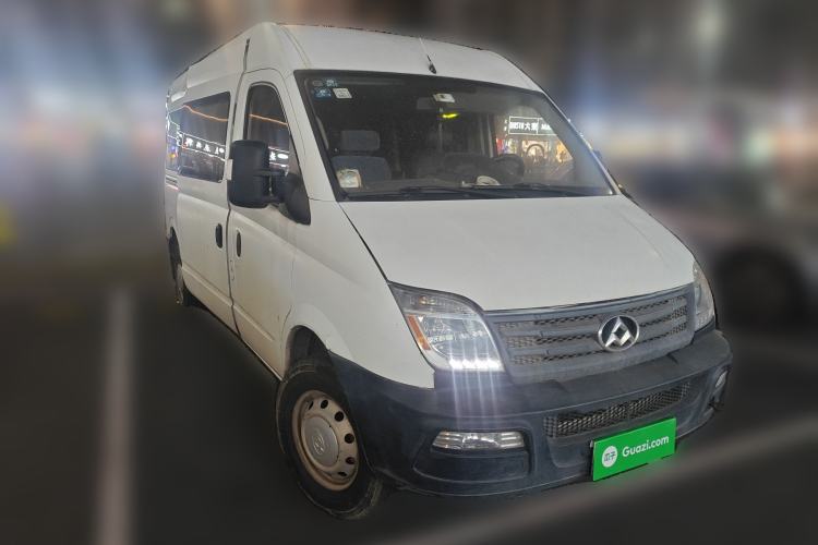 Used SAIC MAXUS Xintu V80 2014 2.5T Aotuntong Long Wheelbase Mid-Roof Model Exterior 2