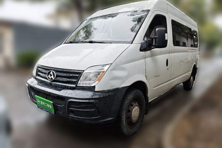 Used SAIC MAXUS Xintu V80 2014 2.5T Aotuntong Long Wheelbase Mid-Roof Model Exterior 5