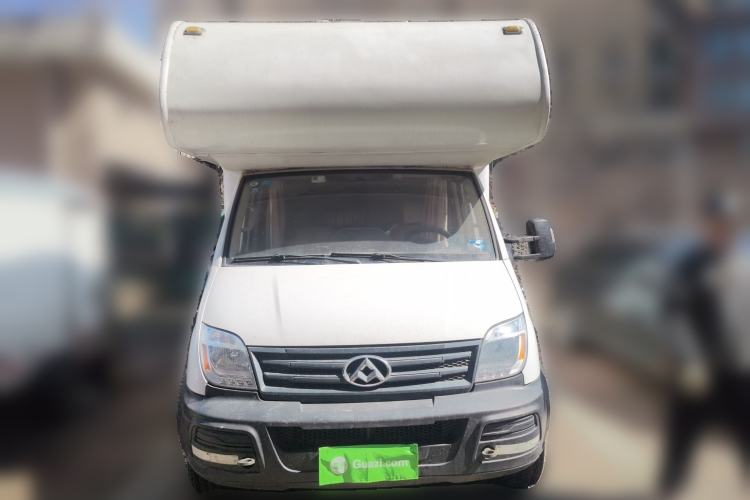 Used SAIC MAXUS Xintu V80  Front