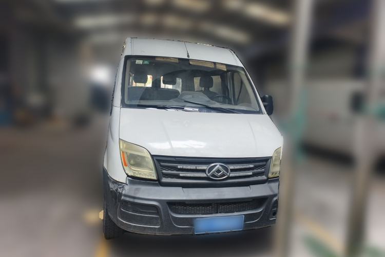 Used SAIC MAXUS Xintu V80 2014 2.5T Aotuntong Short Wheelbase Mid-Roof Model Front