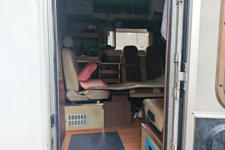 Used SAIC MAXUS Xintu V80  Left Rear Seat