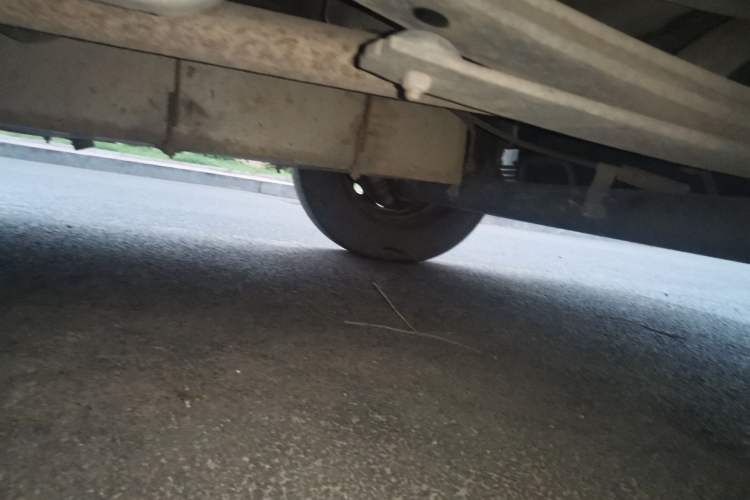 Used SAIC MAXUS Xintu V80  Chassis Rear Left