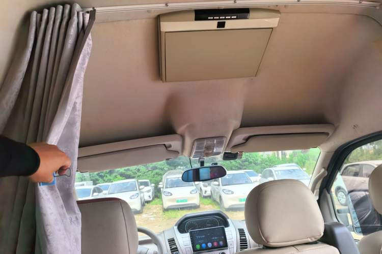 Used SAIC MAXUS Xintu V80  Headliner