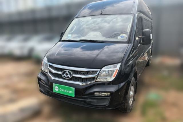 Used SAIC MAXUS Xintu V80 2015 2.5-liter, 6-seater (modified vehicle)