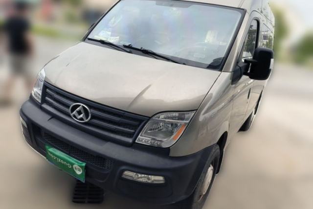 Used SAIC MAXUS Xintu V80 2015 2.5T Manual Aoyuntong Version Short Wheelbase Mid-Roof