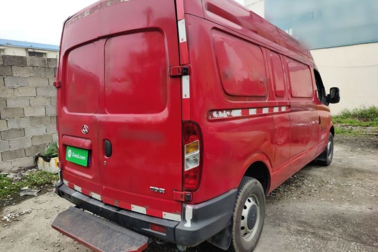 Used SAIC MAXUS Xintu V80 2015 2.5T Business Edition Short Wheelbase Mid-Roof Rear Right 45 Deg