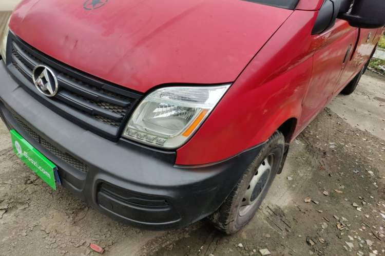 Used SAIC MAXUS Xintu V80 2015 2.5T Business Edition Short Wheelbase Mid-Roof Right Front Headlight
