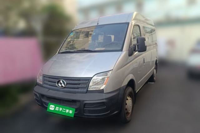 Used SAIC MAXUS Xintu V80 2015 2.5T Manual Aoyuntong Version Short Wheelbase Mid-Roof