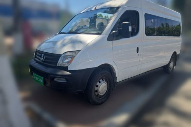 Used SAIC MAXUS Xintu V80 2015 2.5T AMT Aoyuntong Version Long Wheelbase Mid-Roof