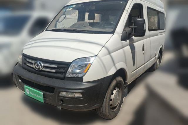 Used SAIC MAXUS Xintu V80 2015 2.5T Manual Aoyuntong Version Short Wheelbase Mid-Roof