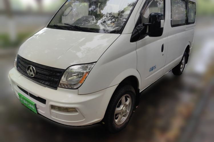 SAIC MAXUS Xintu V80 2015 2.5T AMT Aoyuntong Edition Short Wheelbase Low Roof مستعملة Guazi used car, China used car export, Used car for sale, Used  cars, Cheapest cars for sale