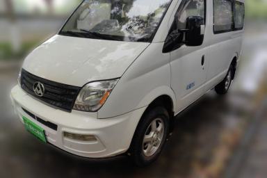 Used SAIC MAXUS Xintu V80 2015 2.5T AMT Aoyuntong Edition Short Wheelbase Low Roof