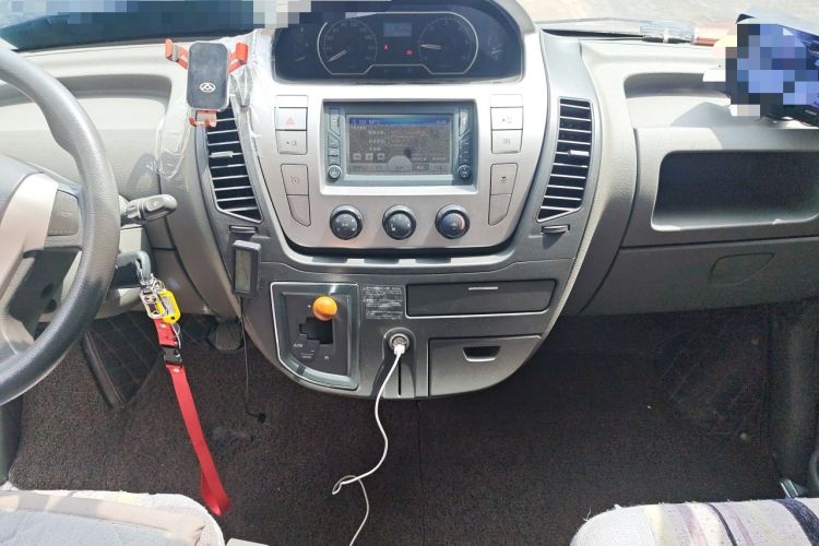 Used SAIC MAXUS Xintu V80  Audio And AC Panel