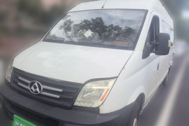 Used SAIC MAXUS Xintu V80 2015 2.5T Manual ZunJie Edition Long Wheelbase Mid-Height