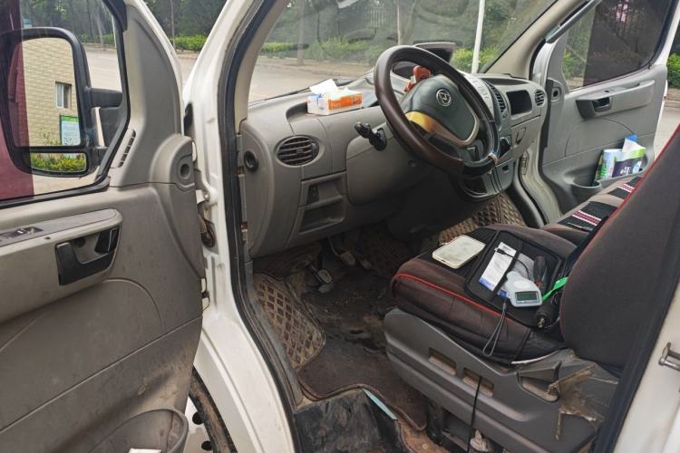 Used SAIC MAXUS Xintu V80  Driver Seat