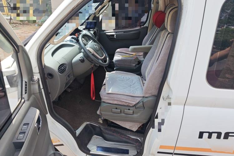 Used SAIC MAXUS Xintu V80  Left Front Seat