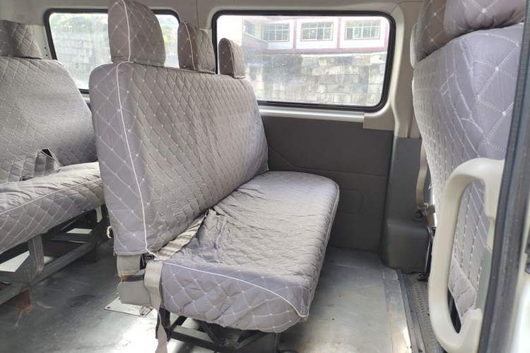 Used SAIC MAXUS Xintu V80  Left Rear Seat