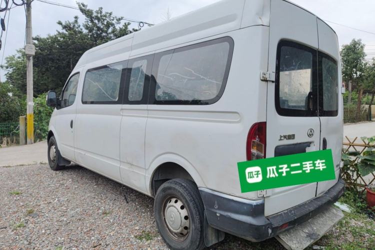 Used SAIC MAXUS Xintu V80 2015 2.5T Manual Aoyuntong Version Long Wheelbase Mid-Height Roof Rear Left 45 Deg
