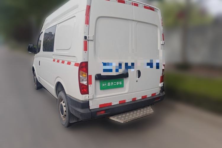 Used SAIC MAXUS Xintu V80 2015 2.5T AMT Aoyuntong Edition Short Wheelbase Mid-Height Rear Left 45 Deg