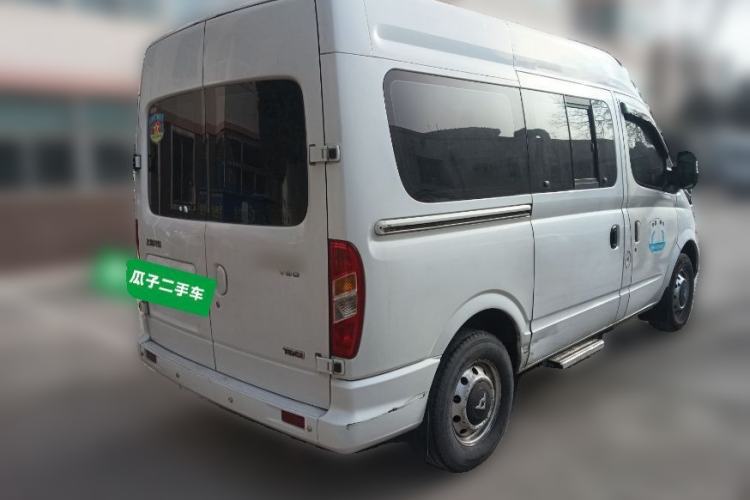 Used SAIC MAXUS Xintu V80 2015 2.5T Manual Zunjie Edition Short Wheelbase Mid-Height Configuration Rear Right 45 Deg