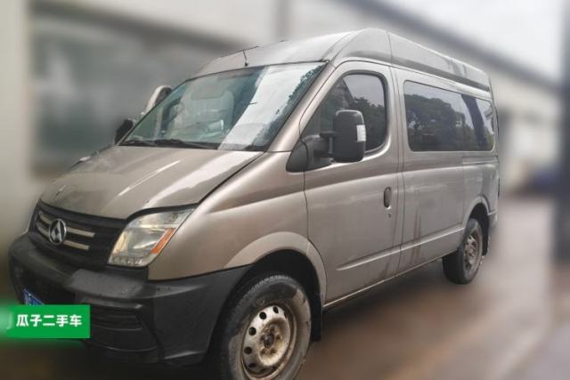 Used SAIC MAXUS Xintu V80 2016 2.5T Manual Aoyuntong National V Short Wheelbase Mid-Roof 6-Seater