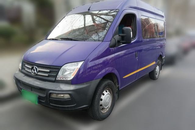 Used SAIC MAXUS Xintu V80 2016 2.5T Manual Aoyuntong National IV Short Wheelbase Mid-Roof 6-Seater