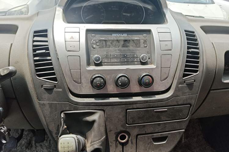 Used SAIC MAXUS Xintu V80  Audio And AC Panel
