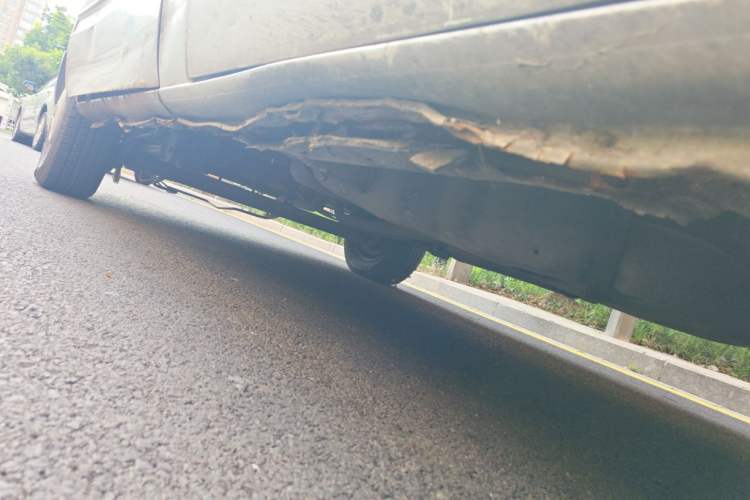 Used SAIC MAXUS Xintu V80  Chassis Front Right