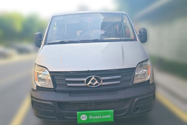 Used SAIC MAXUS Xintu V80  Front