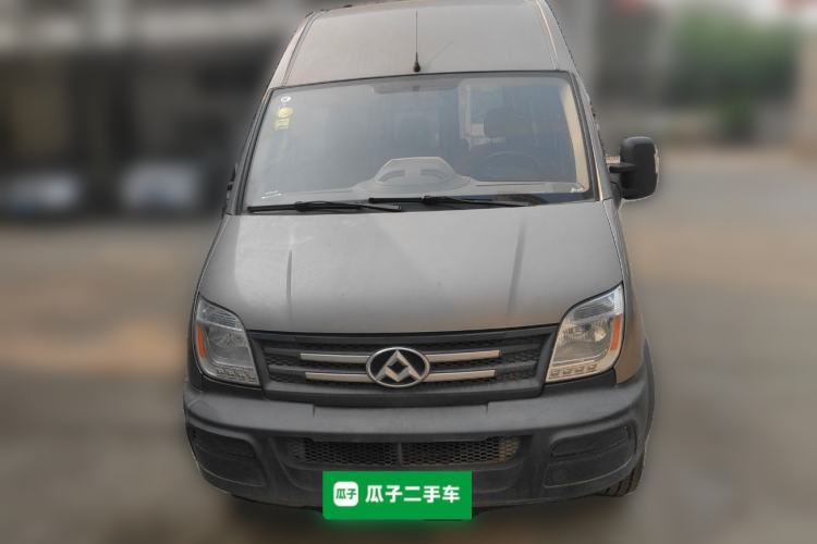 Used SAIC MAXUS Xintu V80 2016 2.5T Manual Aoyuntong National V Long Wheelbase High-Roof 7-Seater Front