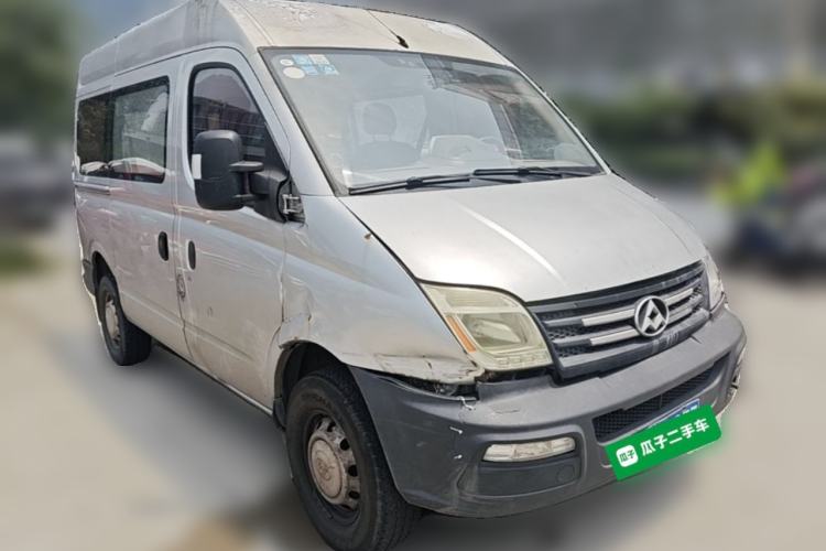 Used SAIC MAXUS Xintu V80  Front Right 45 Deg
