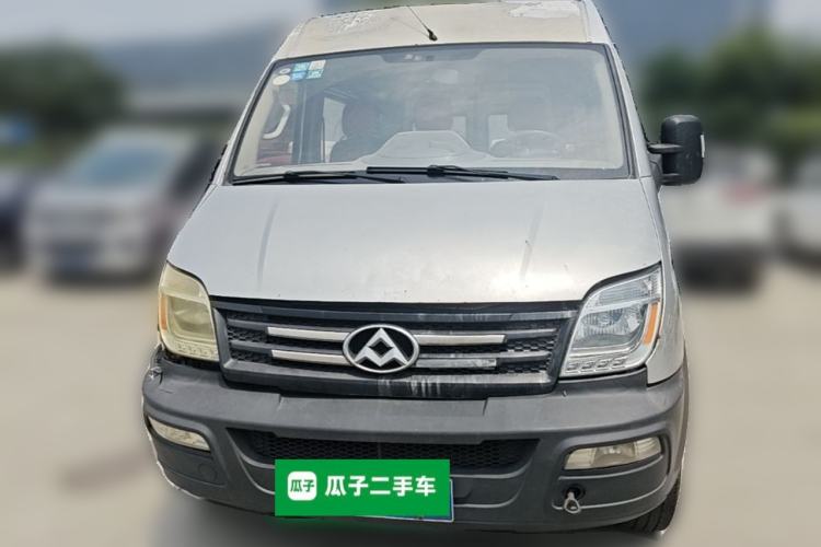 Used SAIC MAXUS Xintu V80  Front
