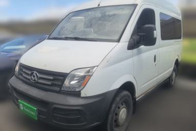 Used SAIC MAXUS Xintu V80 2016 2.5T Manual Aoyuntong National V Short Wheelbase Mid-Roof 6-Seater