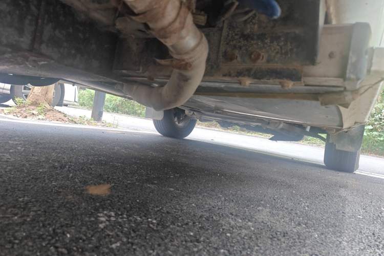 Used SAIC MAXUS Xintu V80  Chassis Rear Right
