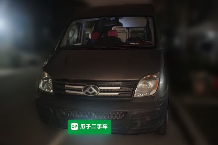 Used SAIC MAXUS Xintu V80 2016 2.5T Manual Aoyuntong National V Long Wheelbase Mid-Height 7-Seater Front