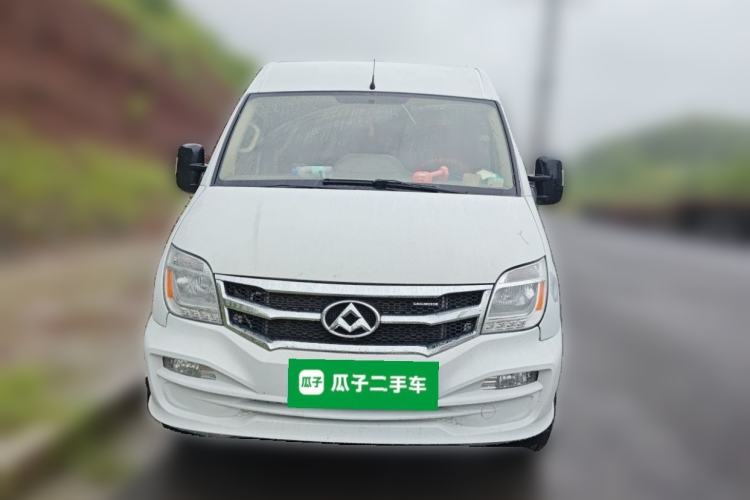 Used SAIC MAXUS Xintu V80 2016 2.5T Manual Aoyuntong National V Long Wheelbase Mid-Height 7-Seater Front