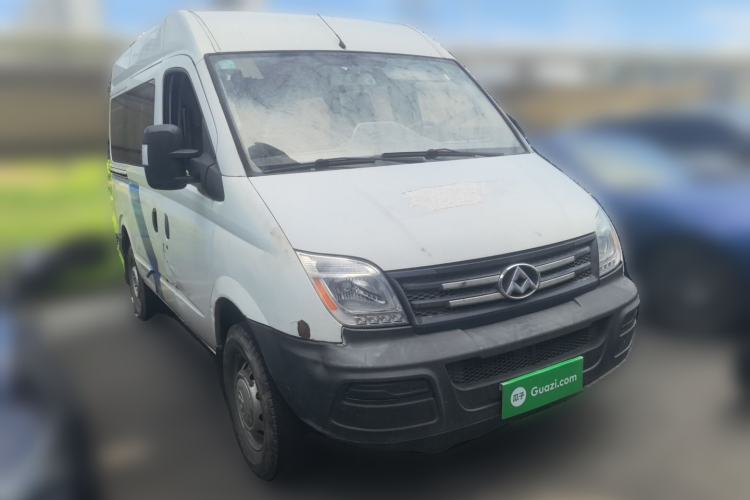 Used SAIC MAXUS Xintu V80 2016 2.5T Manual Aoyuntong National V Short Wheelbase Mid-Roof 6-Seater Front Right 45 Deg